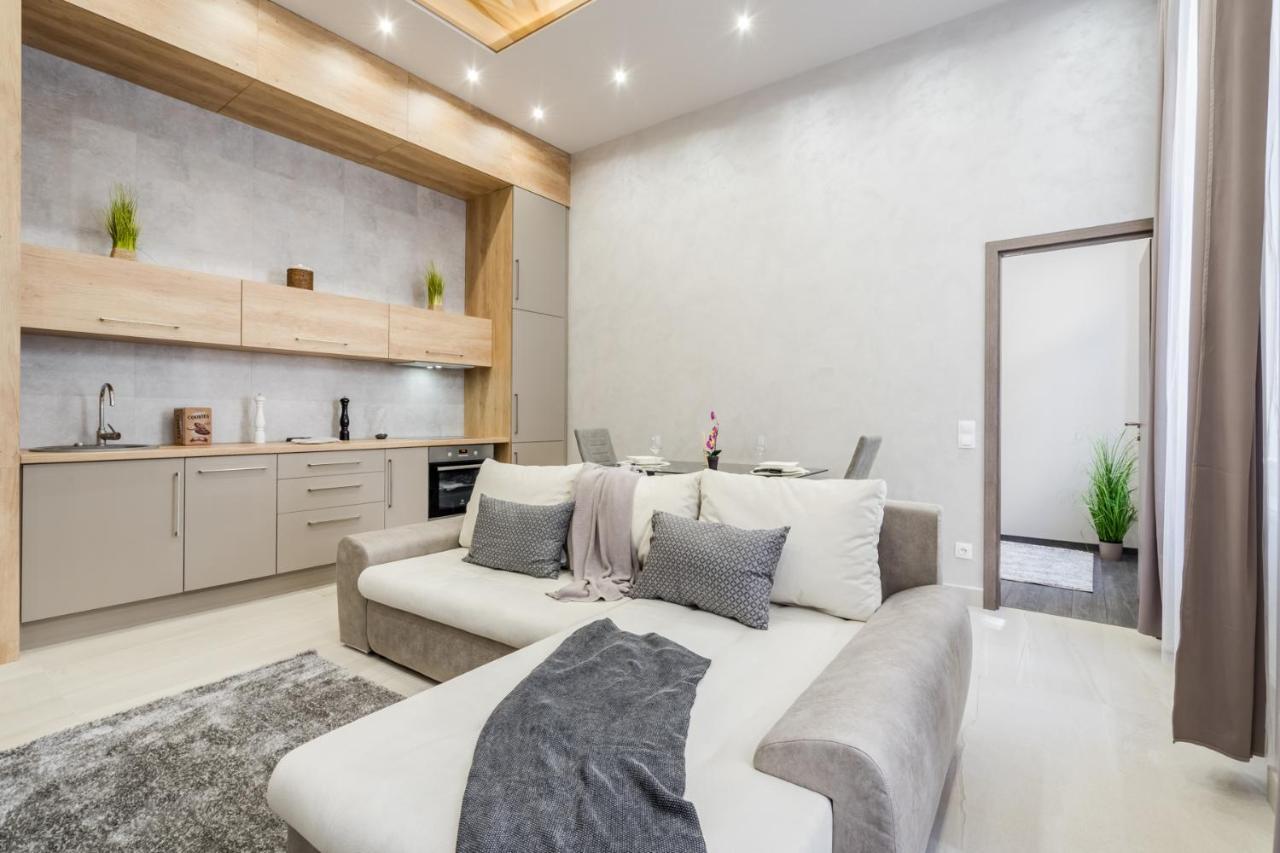 Chic Comfort Suite For 6 By Oktogon Budapest Ngoại thất bức ảnh