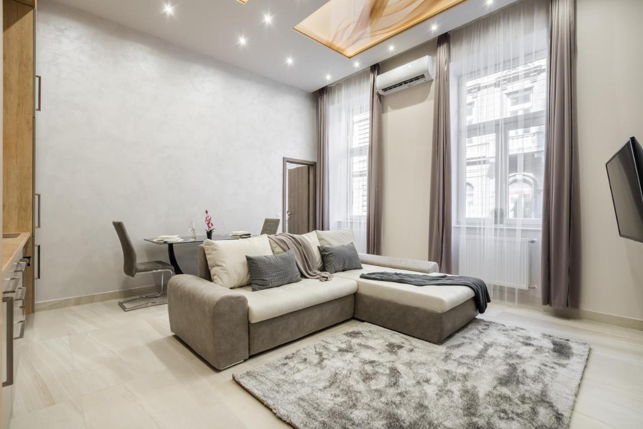 Chic Comfort Suite For 6 By Oktogon Budapest Ngoại thất bức ảnh